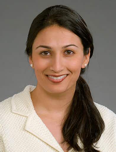 Dr. Oona Likhyani O'Neill | Women's Medicine Course Instructor | Wake Forest University